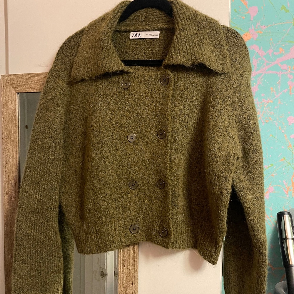 Women’s Zara cardigan